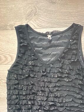 Women's Black Ruffle Sequin Tank Top - Elegant Evening Layered Shell